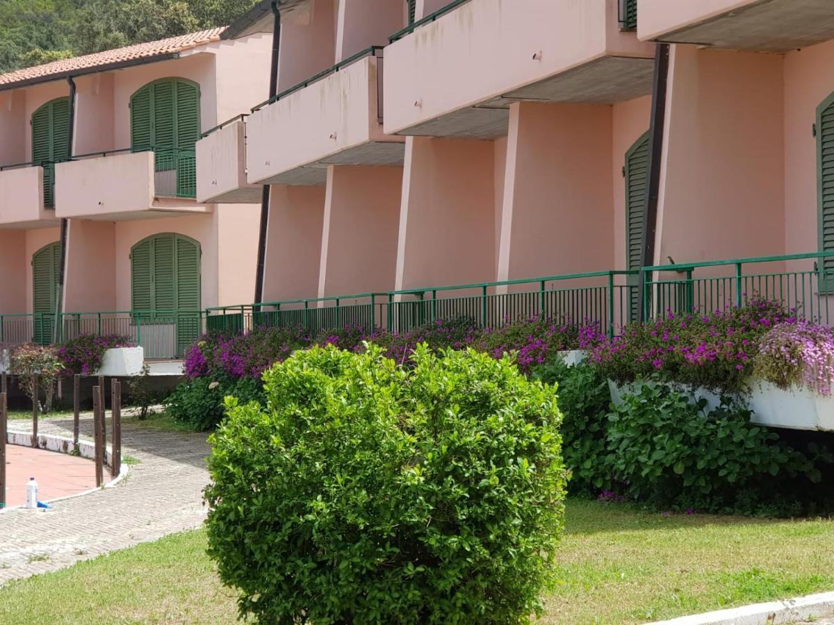 Acquaviva Park Hotel 포르토페라이오 외부 사진