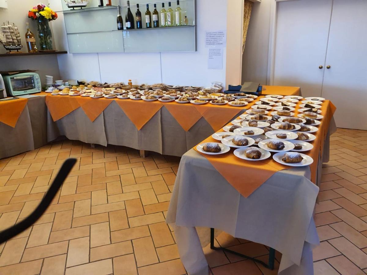Acquaviva Park Hotel 포르토페라이오 외부 사진